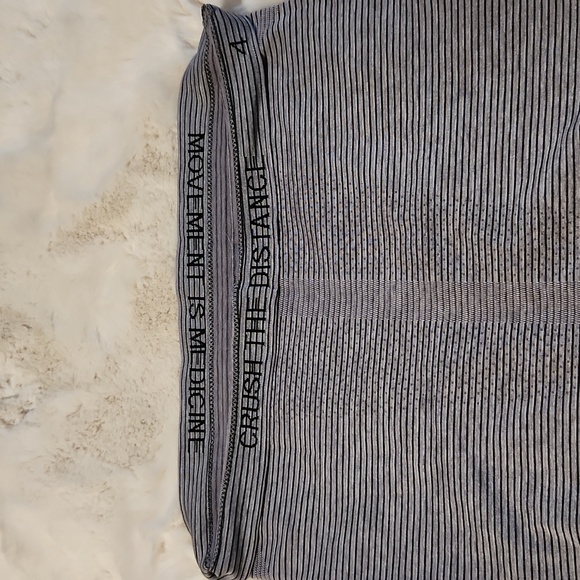 Lululemon Swiftly Race-Length Tank - Picture 3 of 4